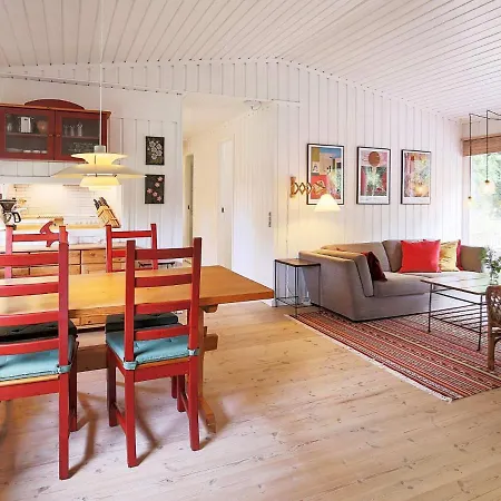 4 Person In Holiday home *